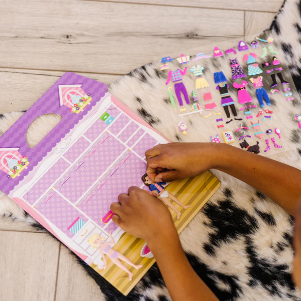 Melissa & Doug Puffy Reusable Sticker Set: Dress-Up รุ่น 2195 สมุดชุดสติ๊กเกอร์รียูสซาเบิล รุ่นแต่งตัว แปะซ้ำได้ มีฉาก พกพาสะดวก 5 4 3